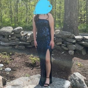 Size 4/medium prom Dress